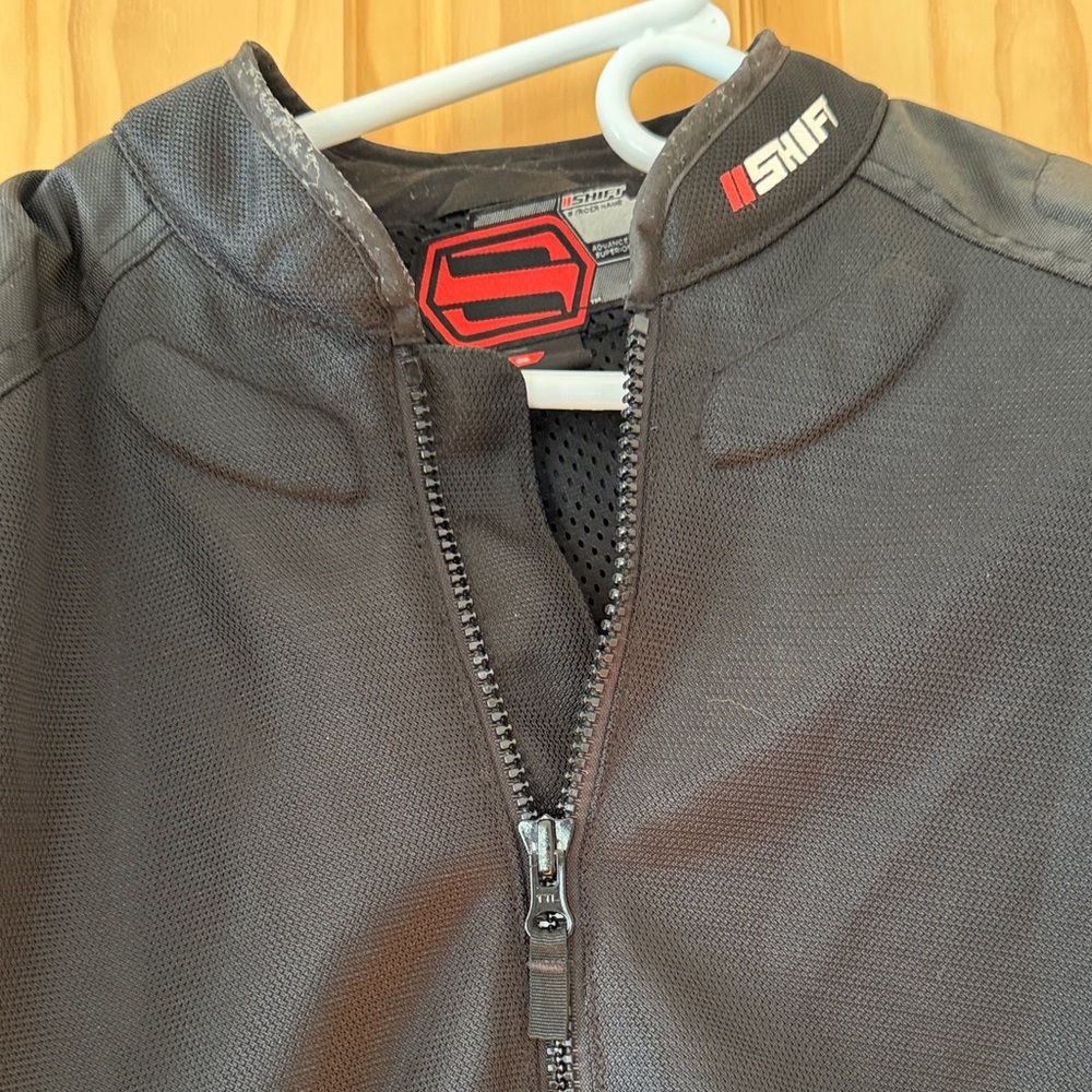 Alpinestars Black and Red Performance Jacket - Picture 3 of 5